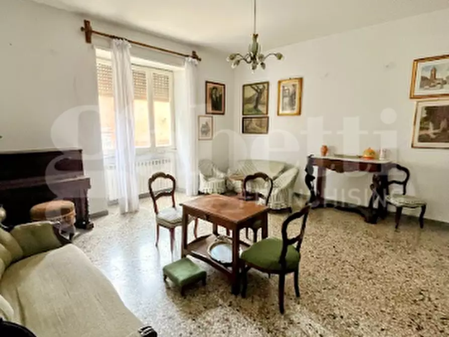 Immagine 1 di Appartamento in vendita  in Via Francesco Bulgarini a Tivoli