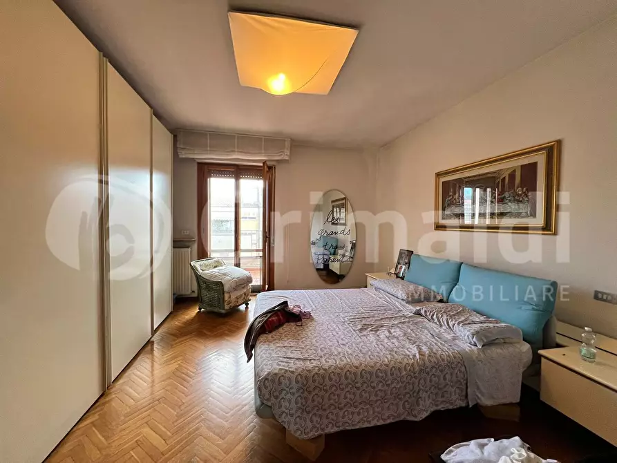 Immagine 13 di Attico in vendita  in Via lenin a Corciano