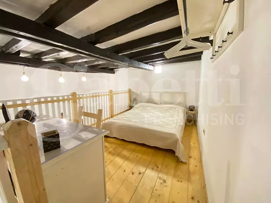 Immagine 10 di Appartamento in vendita  in Via Pedaggio Santa Chiara a Trani