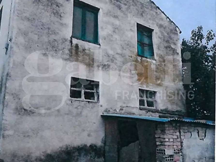 Immagine 6 di Rustico / casale in vendita  in Via Nepezzano, snc a Teramo