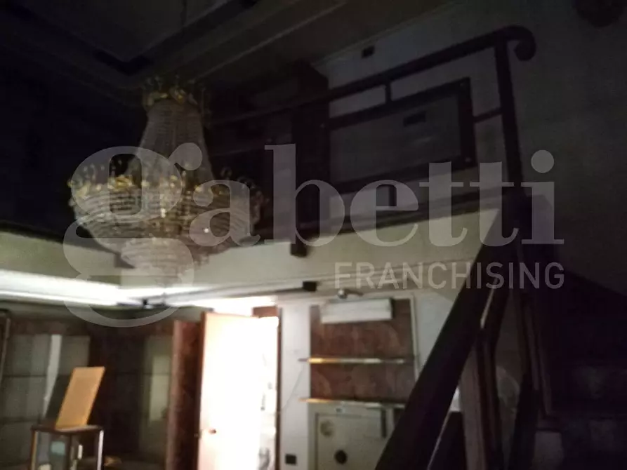 Immagine 5 di Negozio in affitto  in Via del Vecchio a Orta Di Atella