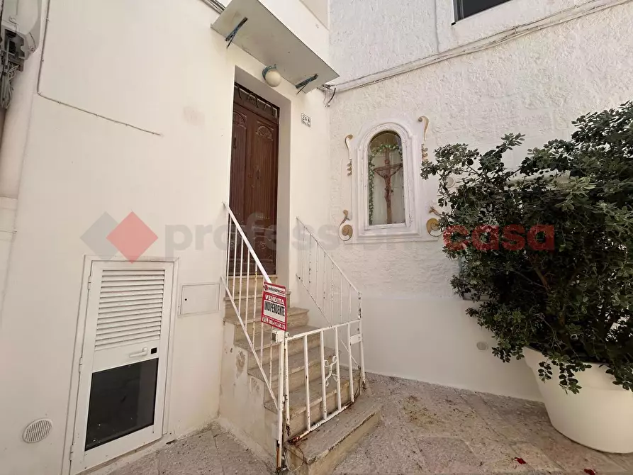 Immagine 2 di Casa indipendente in vendita  in Via CHIASSO CRISTO a Monopoli