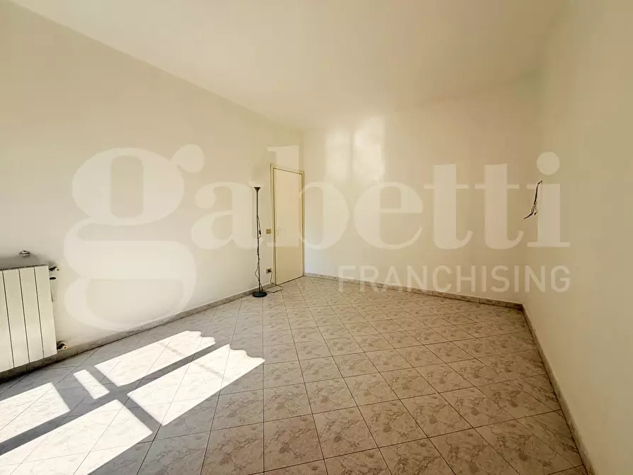 Immagine 4 di Appartamento in vendita  in Via Aurelia a Loano