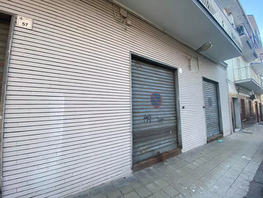 Immagine 4 di Negozio in vendita  in Via Mario Recanati, 55 a San Giorgio A Cremano
