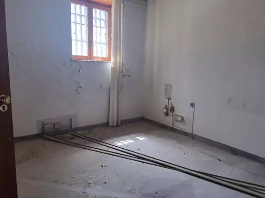 Immagine 10 di Ufficio in vendita  in Via Umberto I, 92 a Maletto