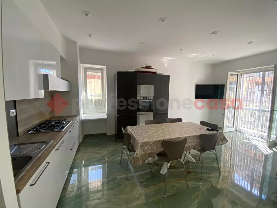 Immagine 17 di Appartamento in vendita  in Via Marechiaro a Mondragone