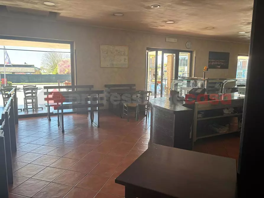 Immagine 21 di Negozio in affitto  in Via Casilina 62.700, snc a Anagni