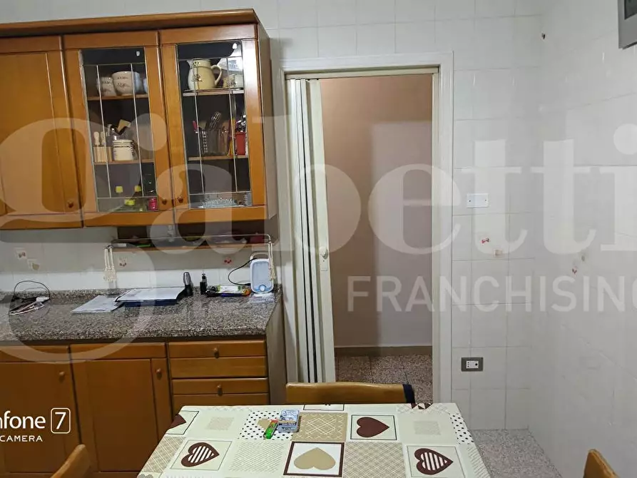 Immagine 7 di Appartamento in vendita  in Via AMALFI, 10 a Taranto