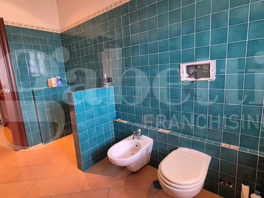 Immagine 13 di Appartamento in vendita  in Via Vittorio Veneto, 339 a Torre Annunziata