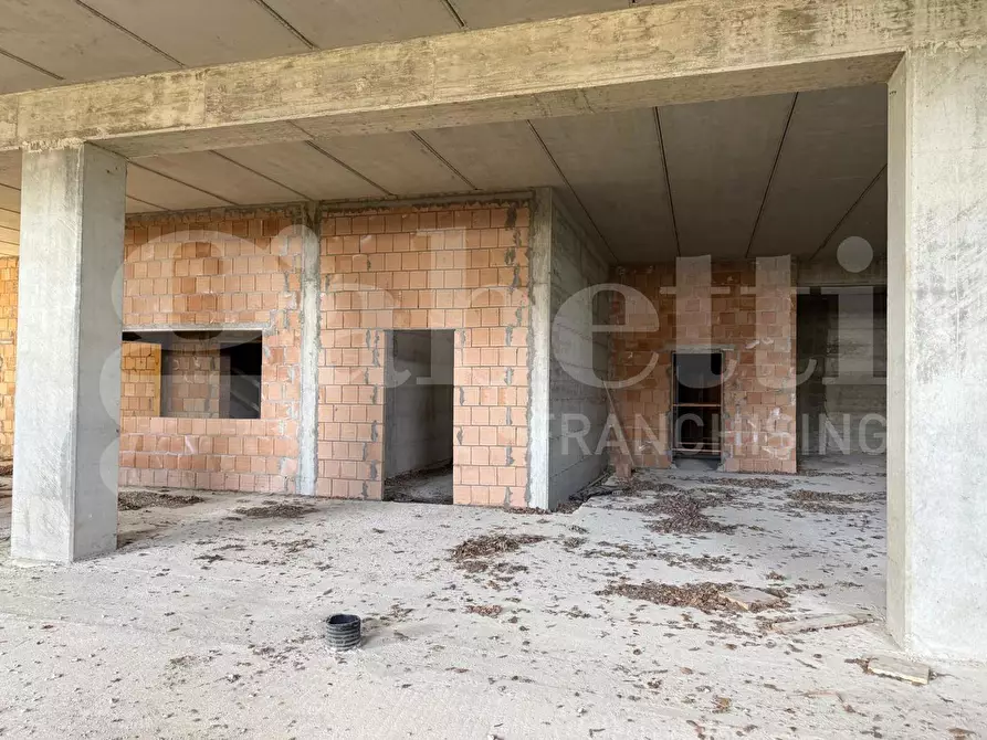 Immagine 10 di Capannone industriale in vendita  in Contrada Scarciapelli, snc a Rocca San Giovanni