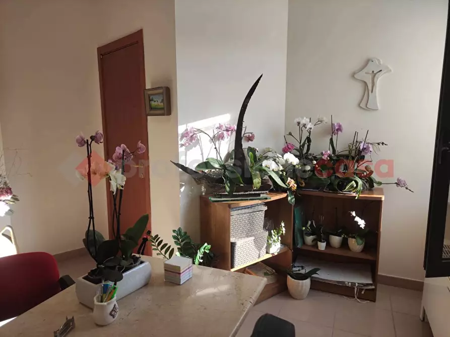 Immagine 9 di Ufficio in vendita  in Via 3 Settembre a Spoleto