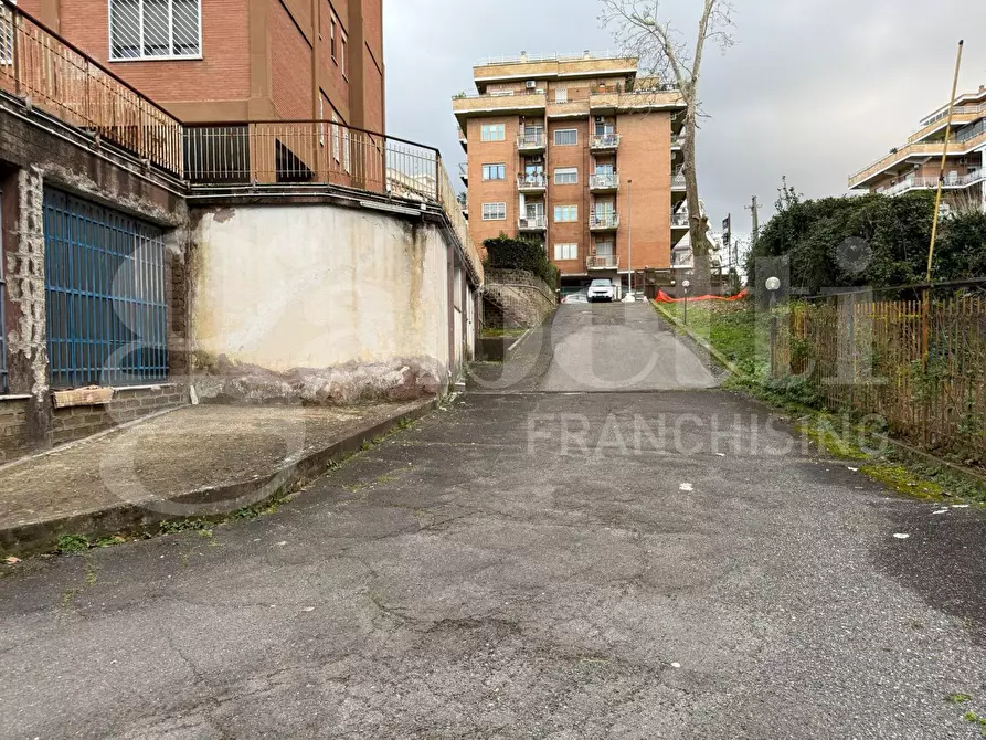 Immagine 7 di Appartamento in vendita  in Via Francesco Bonfiglio, 47 a Roma