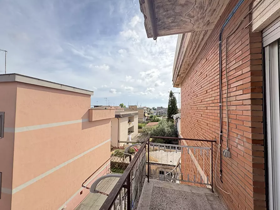 Immagine 5 di Appartamento in vendita  in Via Di Dragone, 71 a Roma