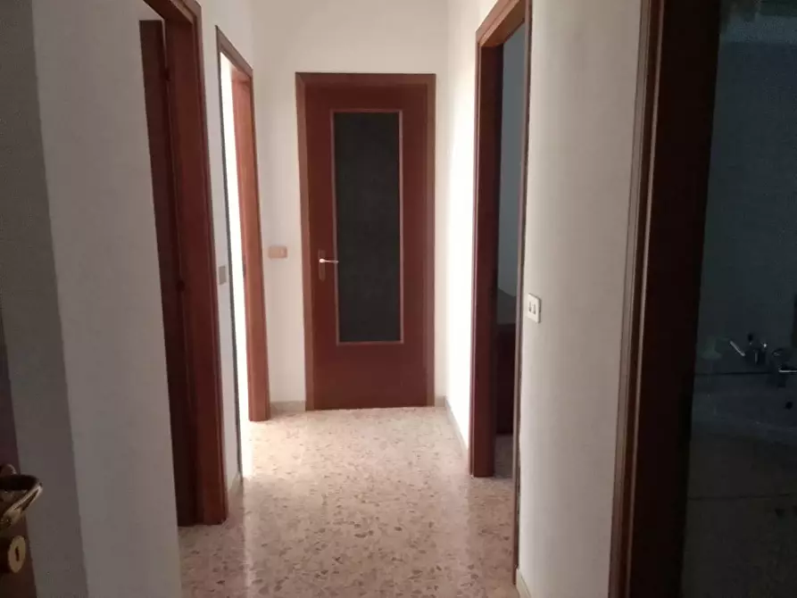 Immagine 14 di Appartamento in vendita  in Viale DELLA LIBERAZIONE, 22 a Taranto