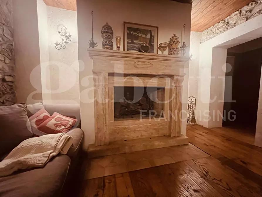 Immagine 49 di Rustico / casale in vendita  in Via di Vitozza, 16 a Sorano