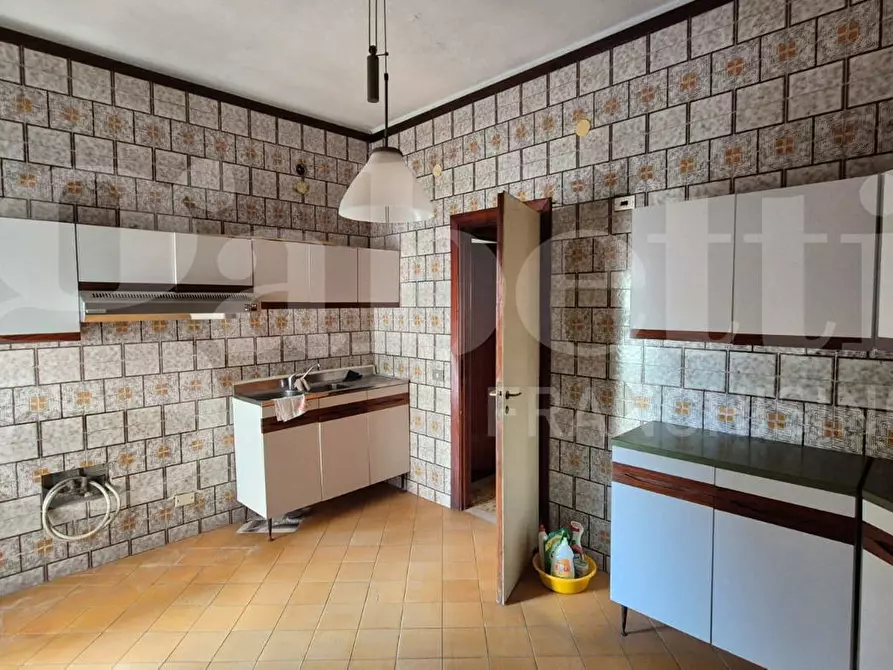 Immagine 44 di Appartamento in vendita  in Via Gino Alfani, 28 a Torre Annunziata