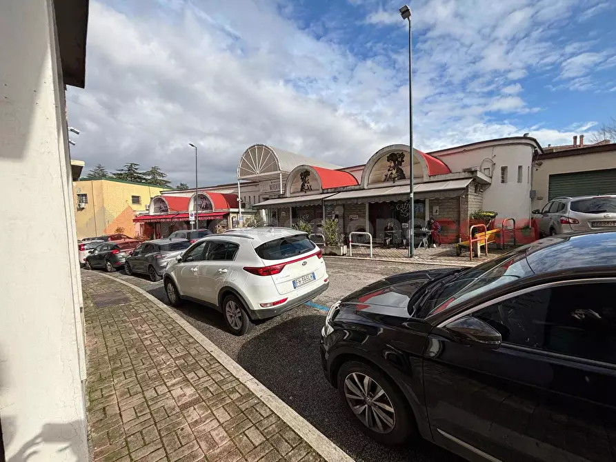 Immagine 16 di Negozio in affitto  in Via Sorbero, 7 a Colleferro