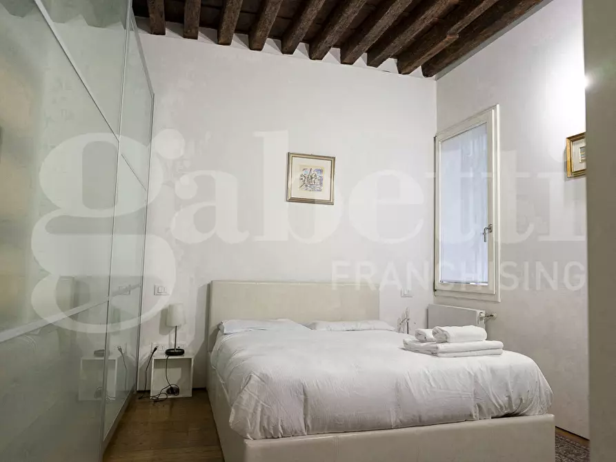 Immagine 8 di Appartamento in vendita  in Strada Nova, . a Venezia