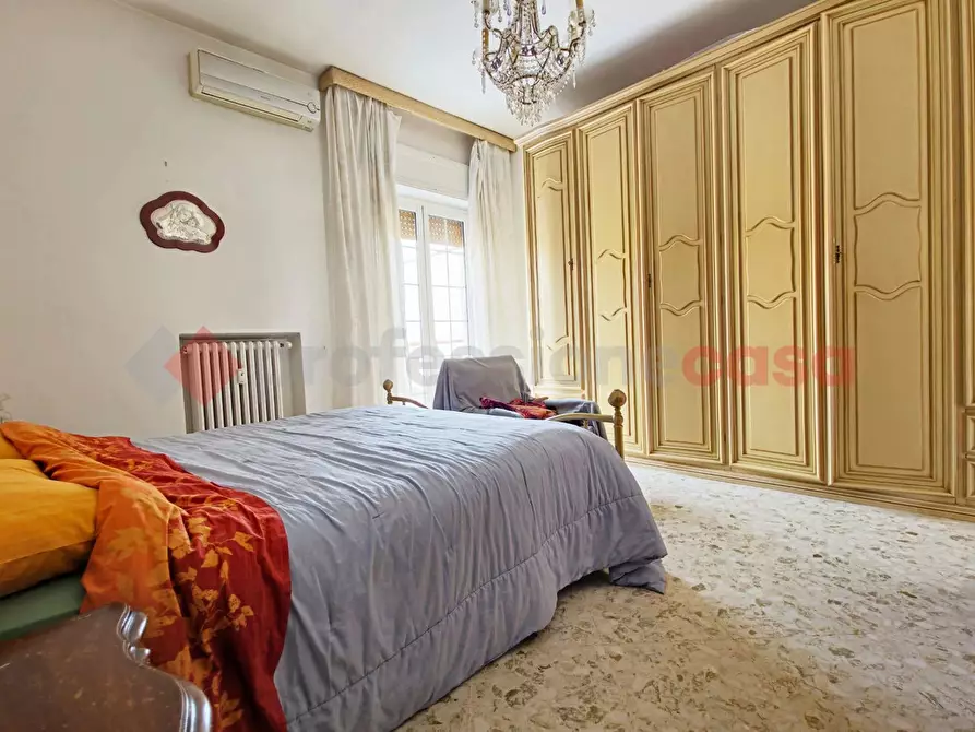 Immagine 26 di Appartamento in vendita  in Via GIUSSO a Bari