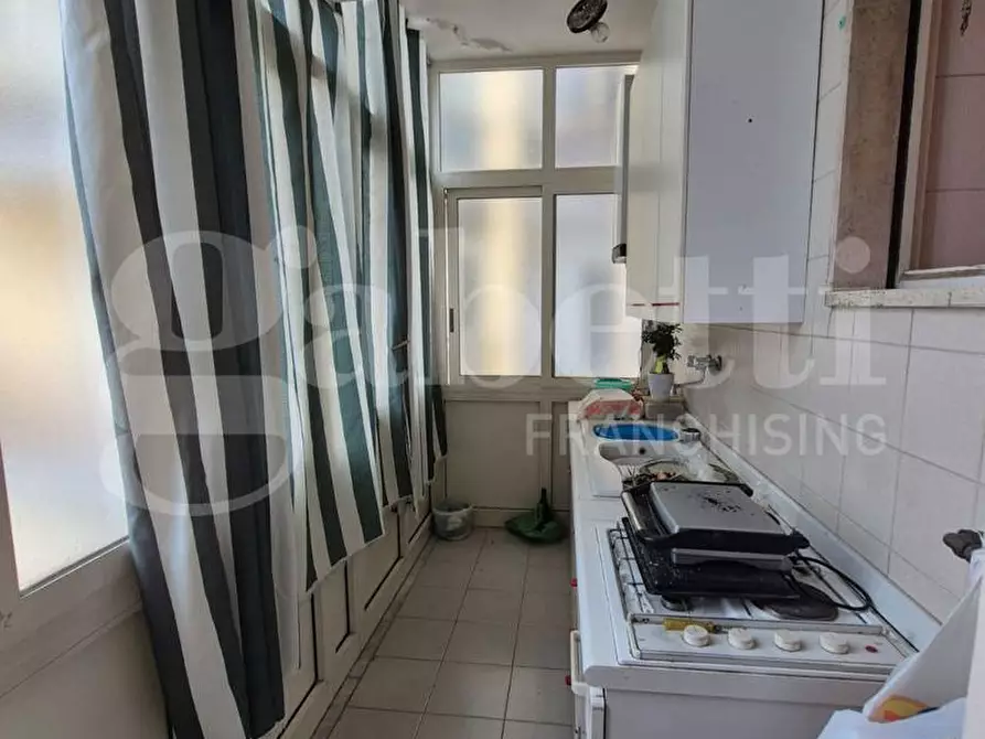 Immagine 22 di Appartamento in vendita  in Via Parini, 97 a Torre Annunziata