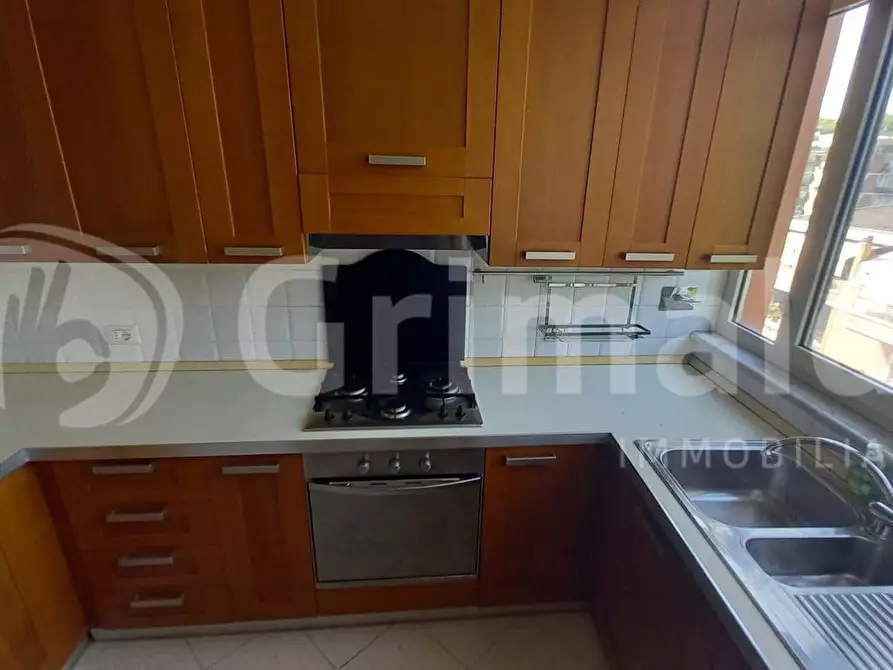 Immagine 13 di Appartamento in vendita  in Via Suor Celestina Donati, 41 a Roma