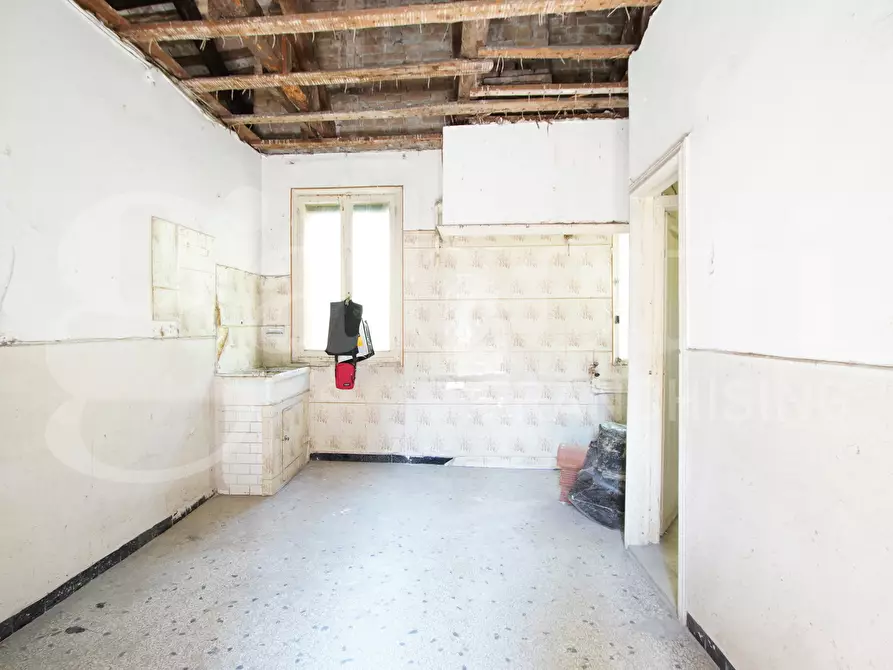 Immagine 17 di Appartamento in vendita  in Via Cannaregio, . a Venezia