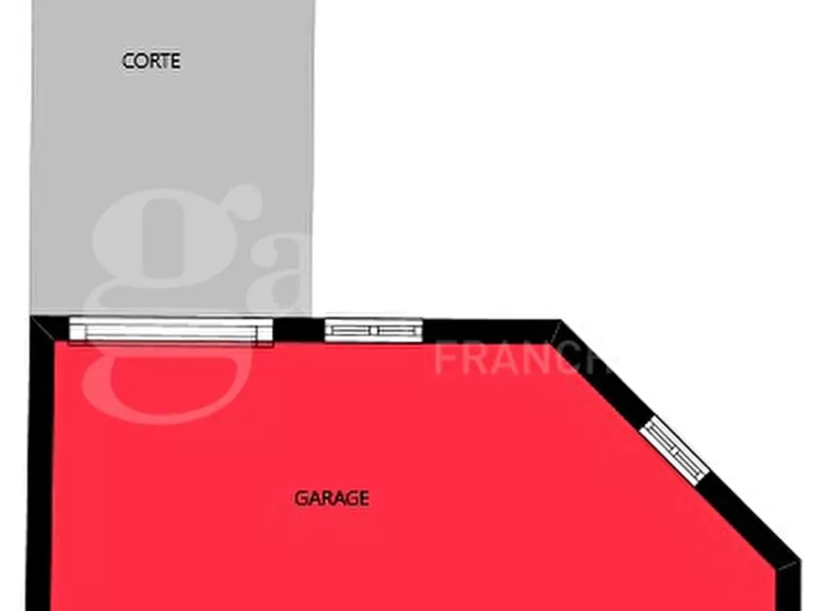 Immagine 3 di Villa in vendita  in Via Carlo e Giovanni De Pace, 1 a Soverato