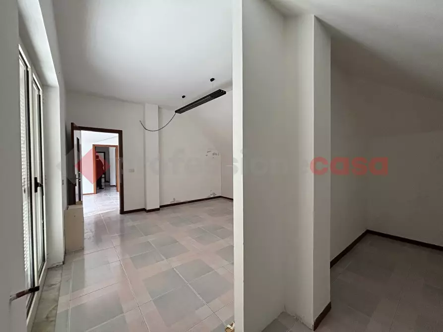 Immagine 6 di Ufficio in affitto  in Corso appio, 26 a Capua