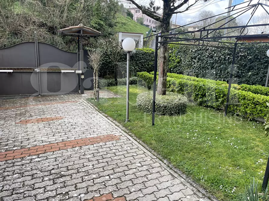 Immagine 6 di Casa bifamiliare in vendita  in Via XXIV MAGGIO, 00 a Bassano Romano