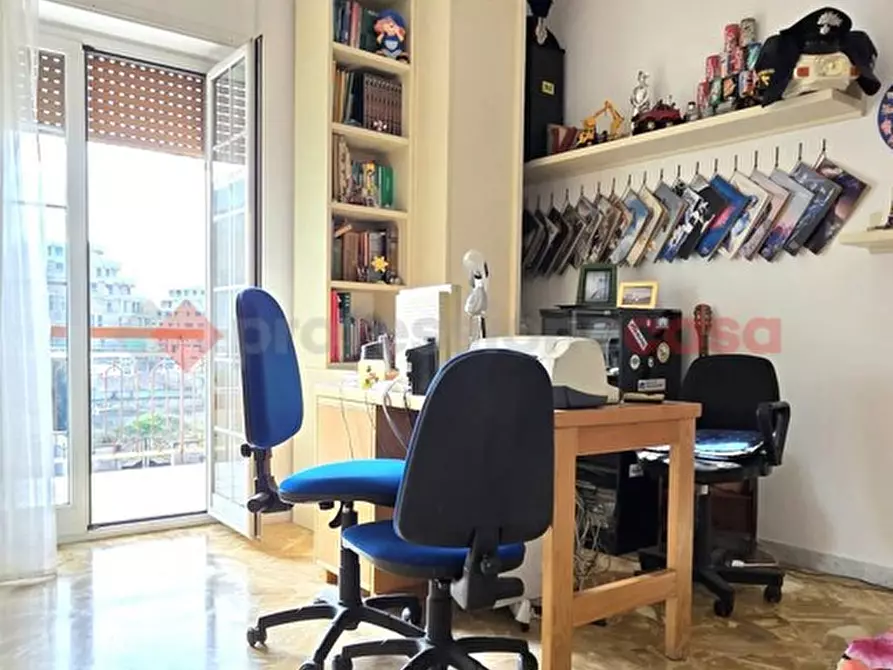 Immagine 10 di Appartamento in vendita  in Via GIUSSO a Bari