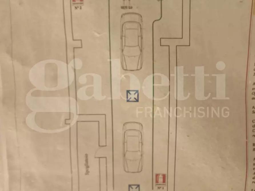 Immagine 14 di Laboratorio in vendita  in Via Bergamo a Palermo