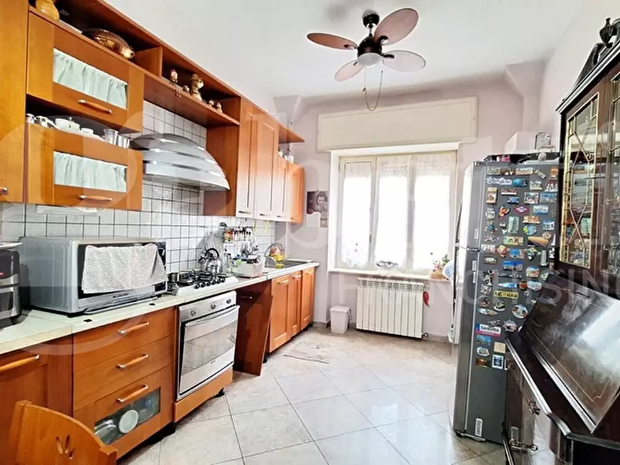 Immagine 8 di Appartamento in vendita  in Via Pietro Castellino a Napoli