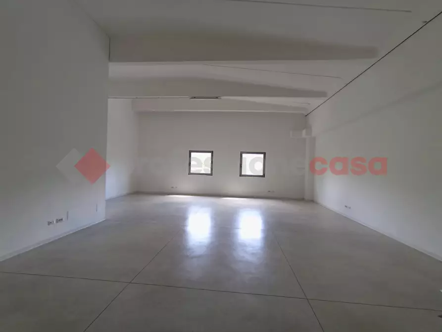 Immagine 7 di Capannone industriale in affitto  in Via Flaminia Vecchia a Spoleto