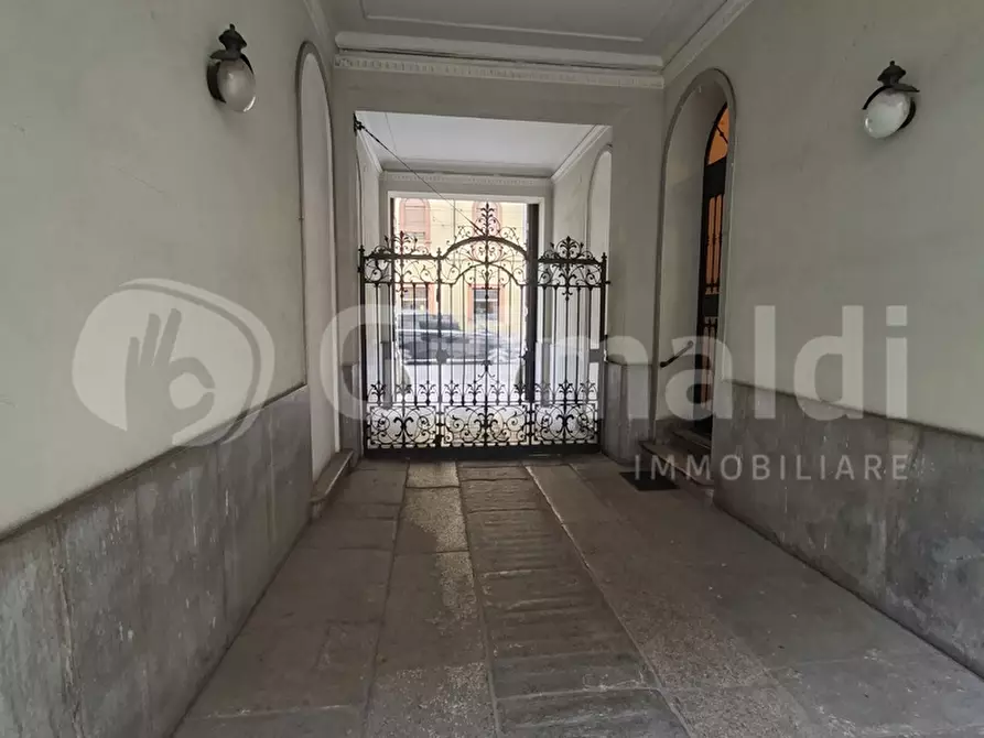 Immagine 34 di Appartamento in affitto  in Via Farini, 6 a Milano