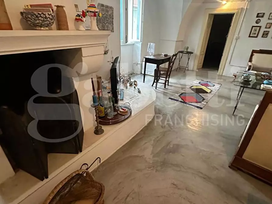Immagine 13 di Casa indipendente in vendita  in Via Giuseppe Giusti a Ostuni