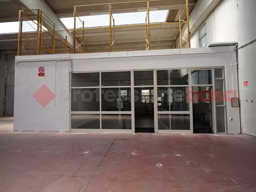 Immagine 36 di Capannone industriale in vendita  in Via APPIA, snc a Minturno