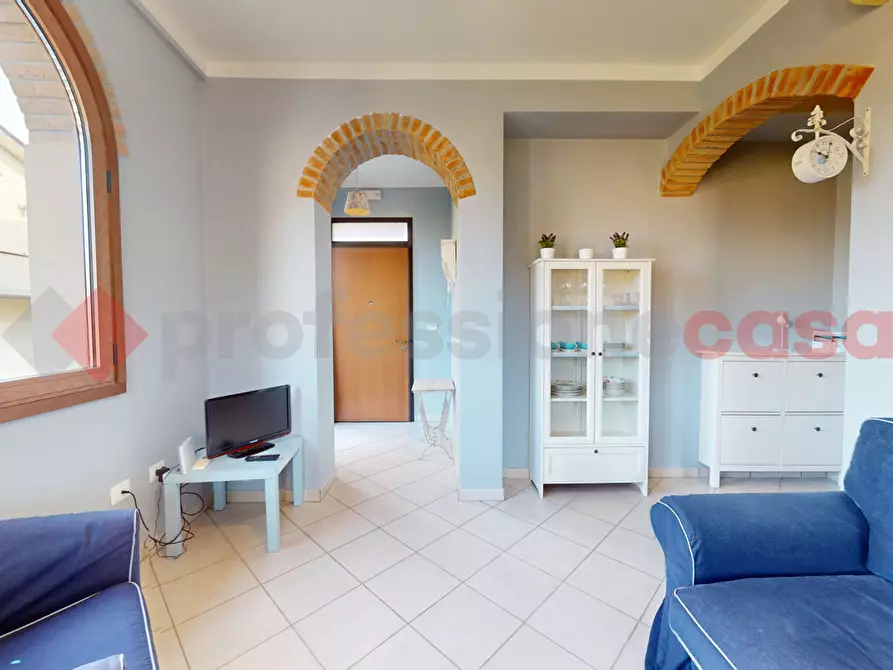 Immagine 6 di Appartamento in vendita  in Via Kennedy, 36 a Porto Azzurro