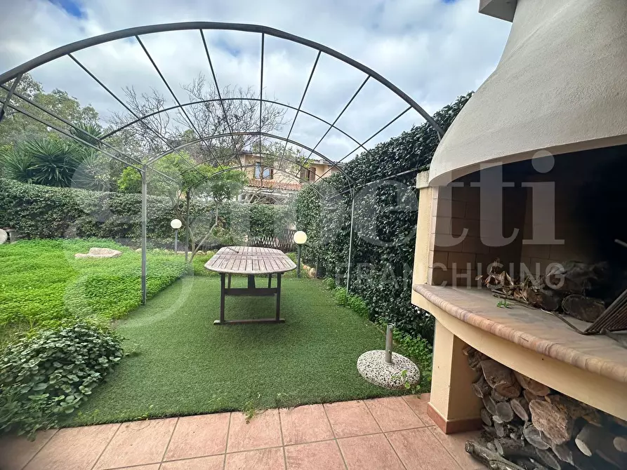 Immagine 10 di Casa bifamiliare in vendita  in Via Lisbona, 1 a Capoterra