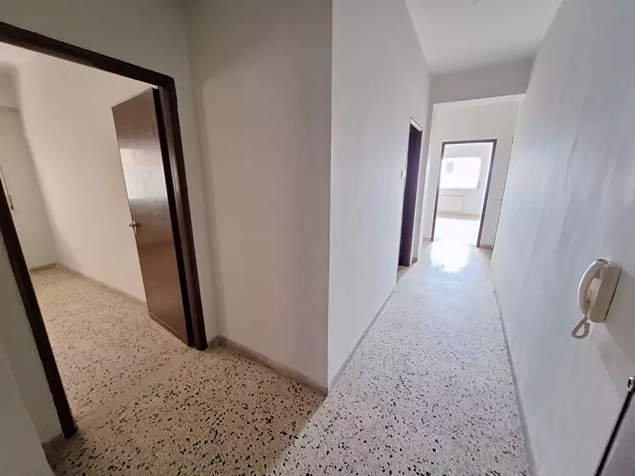 Immagine 15 di Appartamento in vendita  in Via Industriale, 30 a Messina