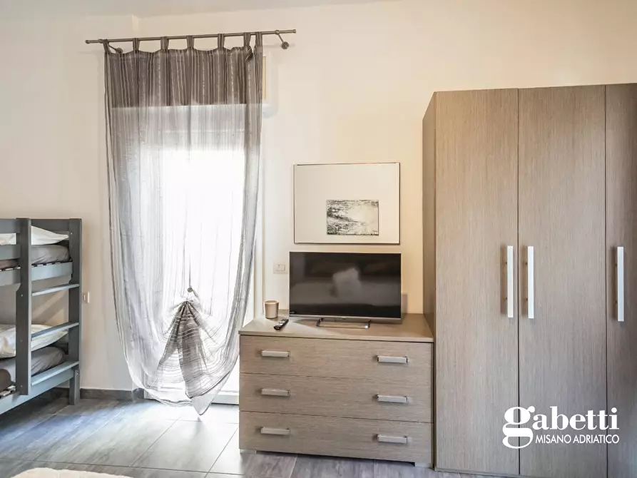 Immagine 21 di Appartamento in vendita  in Via Arno a Misano Adriatico