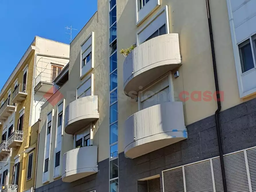 Immagine 10 di Appartamento in vendita  in Via ANGIULLI a Bari