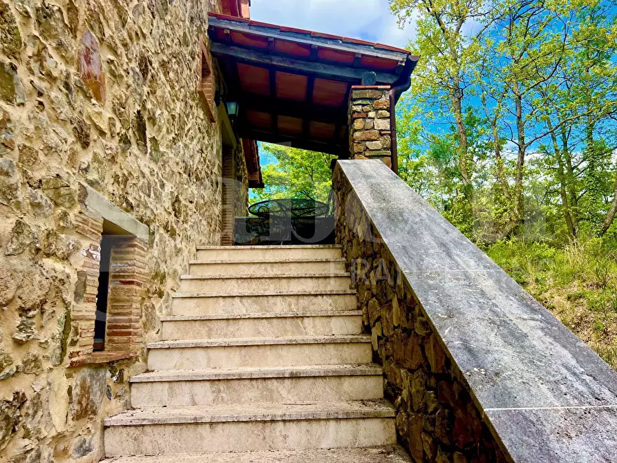 Immagine 16 di Rustico / casale in vendita  in Via di Vitozza, 16 a Sorano