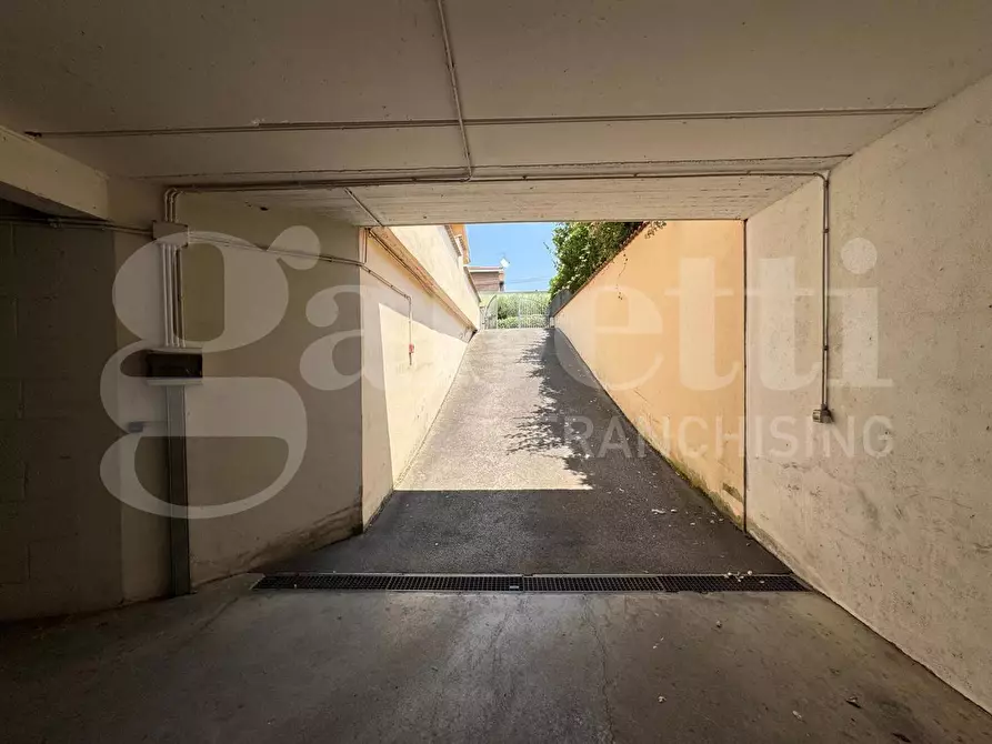 Immagine 36 di Villa in vendita  in Via poggibonsi, 5d a Pomezia