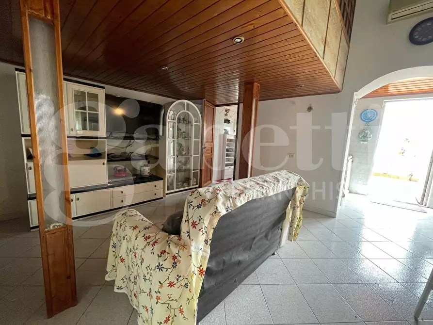 Immagine 9 di Appartamento in affitto  in Vico 9 Buonomo, 4 a Gaeta