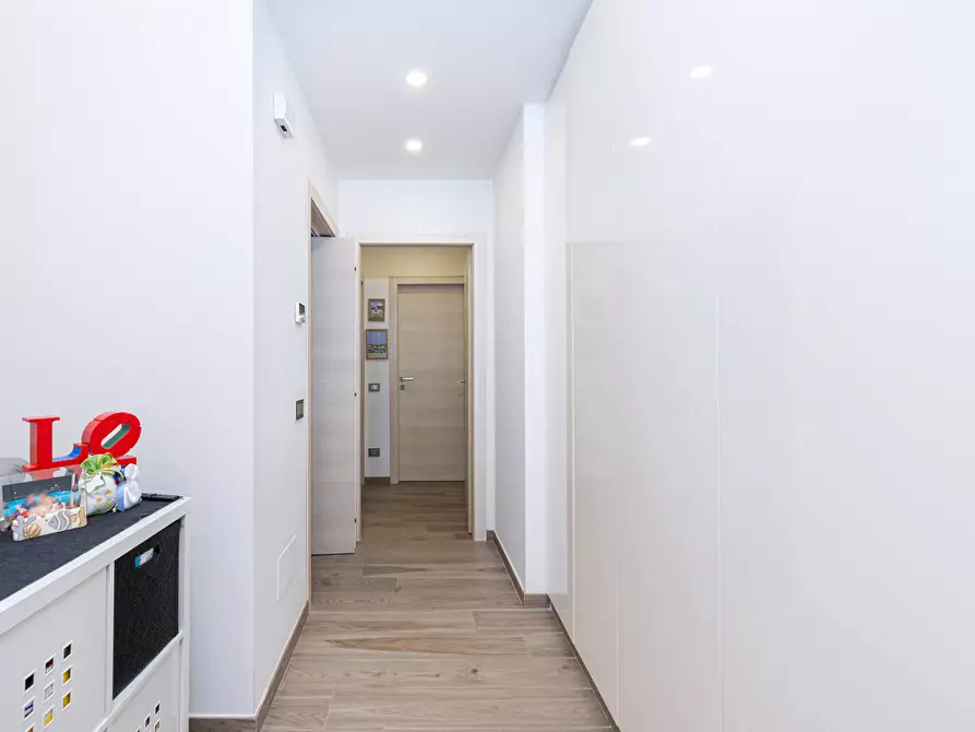 Immagine 7 di Appartamento in vendita  in Via di Dragoncello, 497 a Roma