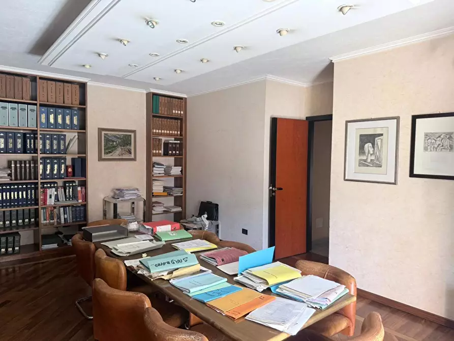 Immagine 5 di Ufficio in affitto  in Corso Padre Lorenzo, 29 a Aosta
