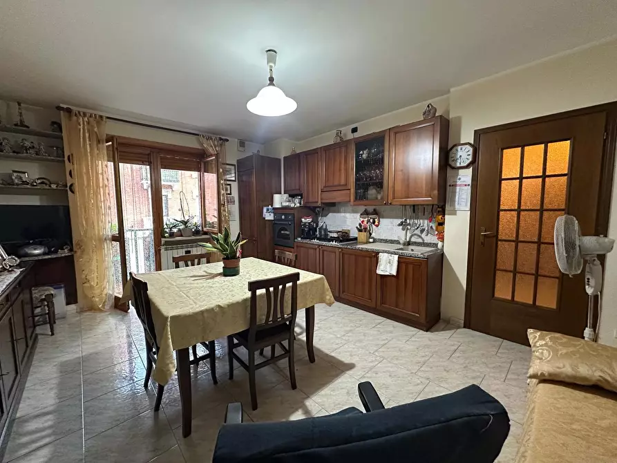 Immagine 5 di Appartamento in vendita  in Via Wuillermin a Torino
