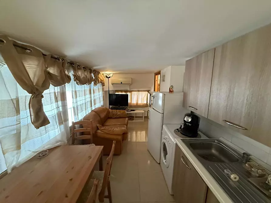 Immagine 13 di Appartamento in affitto  in Via Via Etnea, 780 a Catania