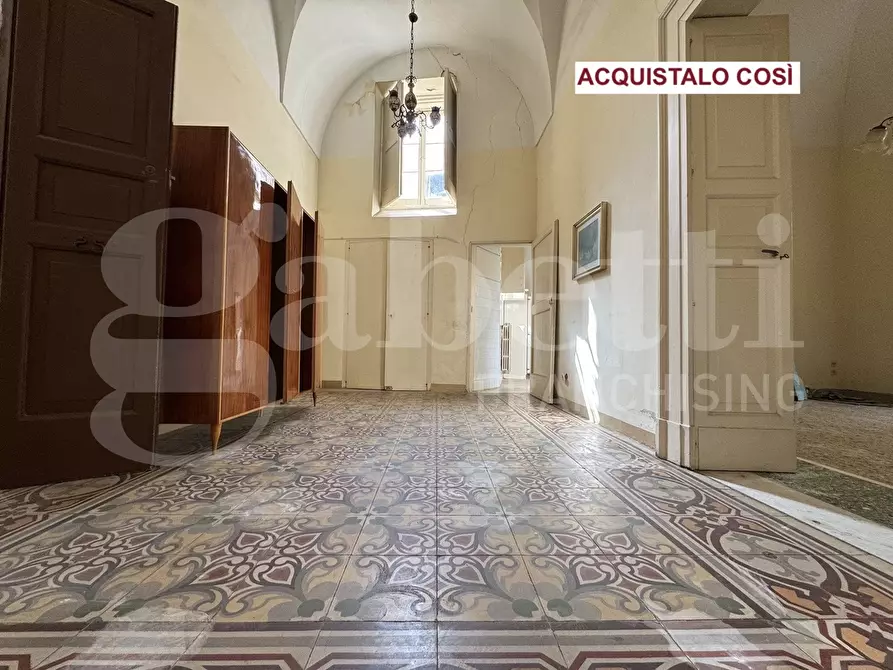 Immagine 2 di Appartamento in vendita  in Via Corte dei Guarini, 11 a Lecce