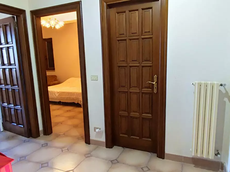Immagine 21 di Appartamento in vendita  in Via DELLE ROSE, 4 a Girifalco